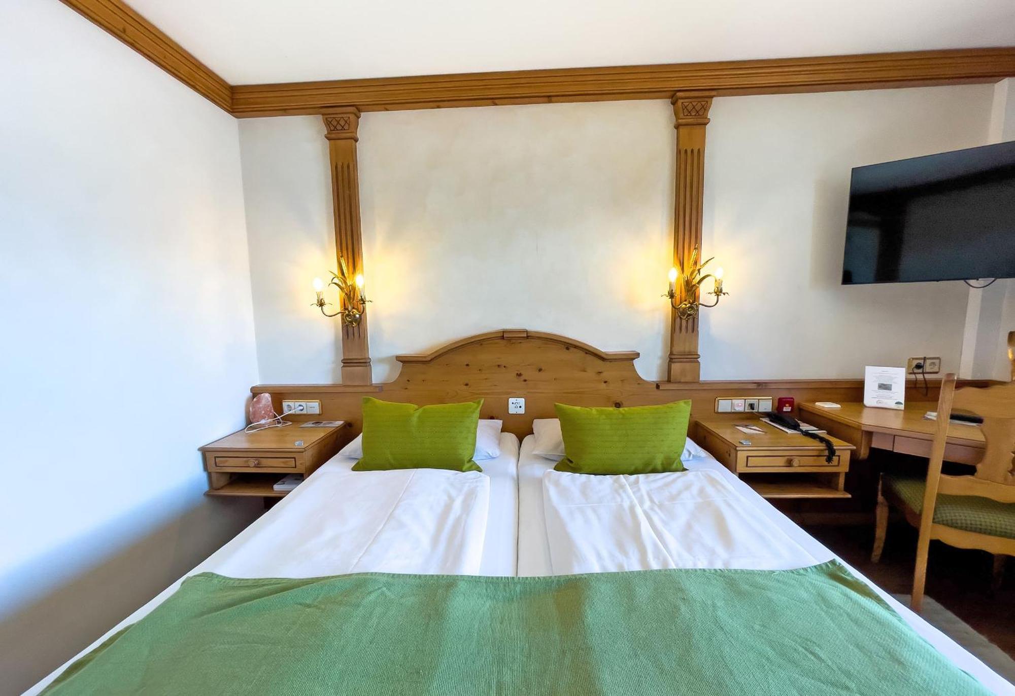 Biohotel Eggensberger ฟุสเซ่น ภายนอก รูปภาพ